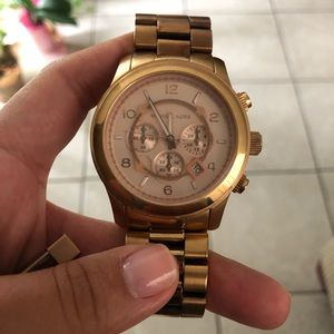 Michael Kors Rose gold Runway watch